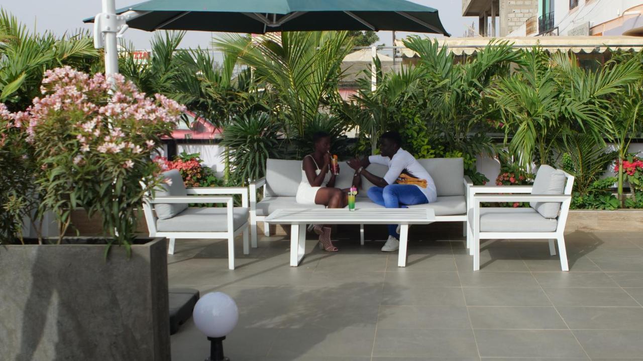 Sosuite Saly Portudal Exterior foto
